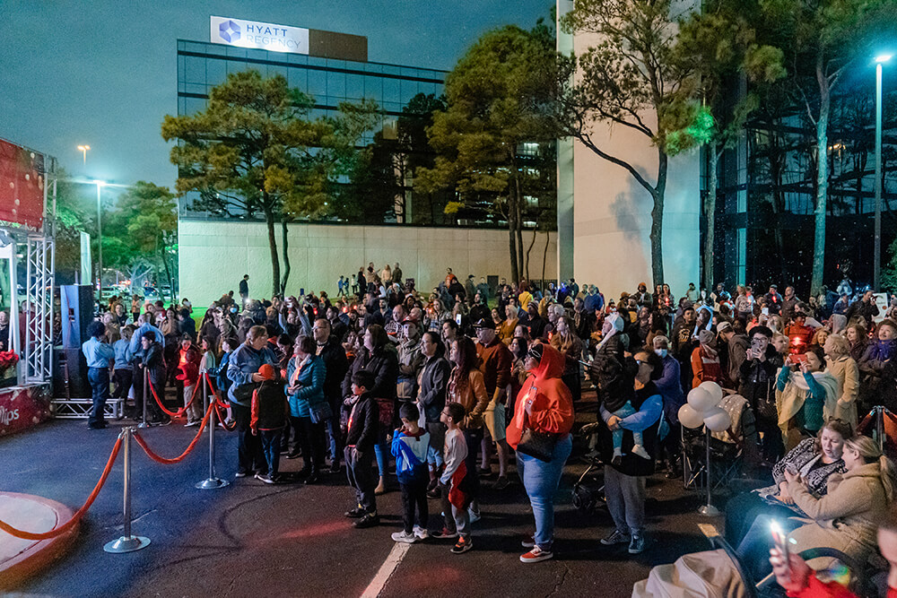 12.01.2022-Tree-lighting-112