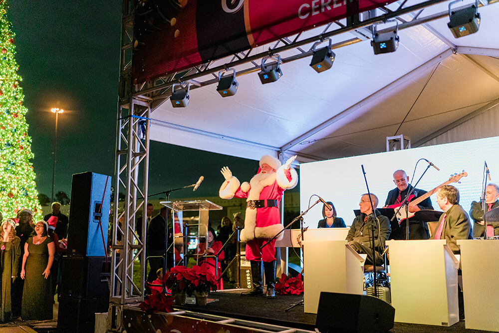 12.01.2022-Tree-lighting-132